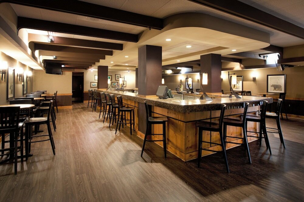 Фото Sheraton Anchorage Hotel & SPA