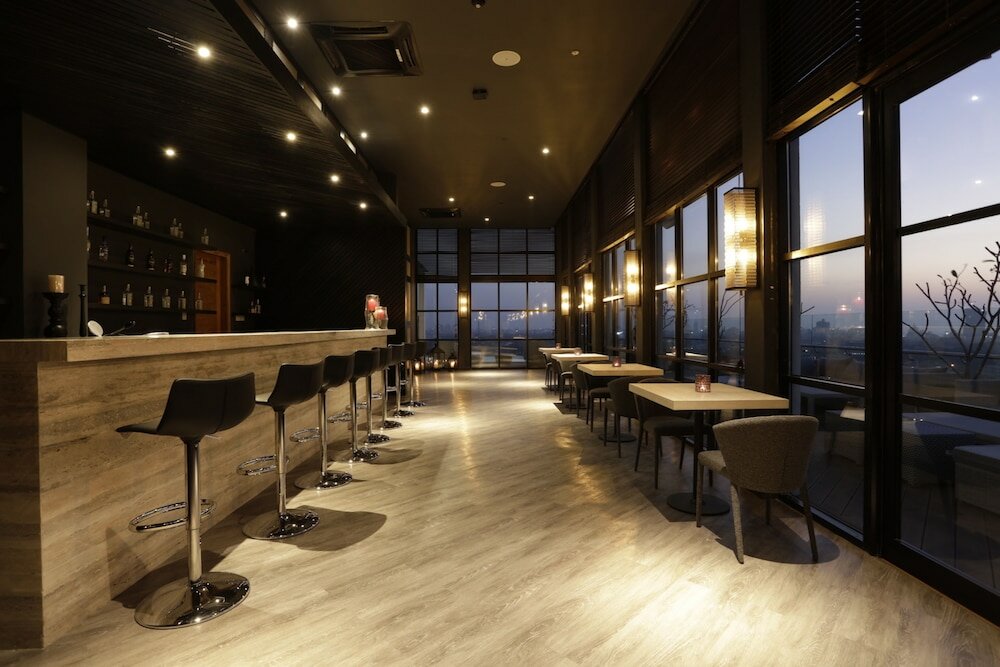 Фото Jetwing Colombo Seven