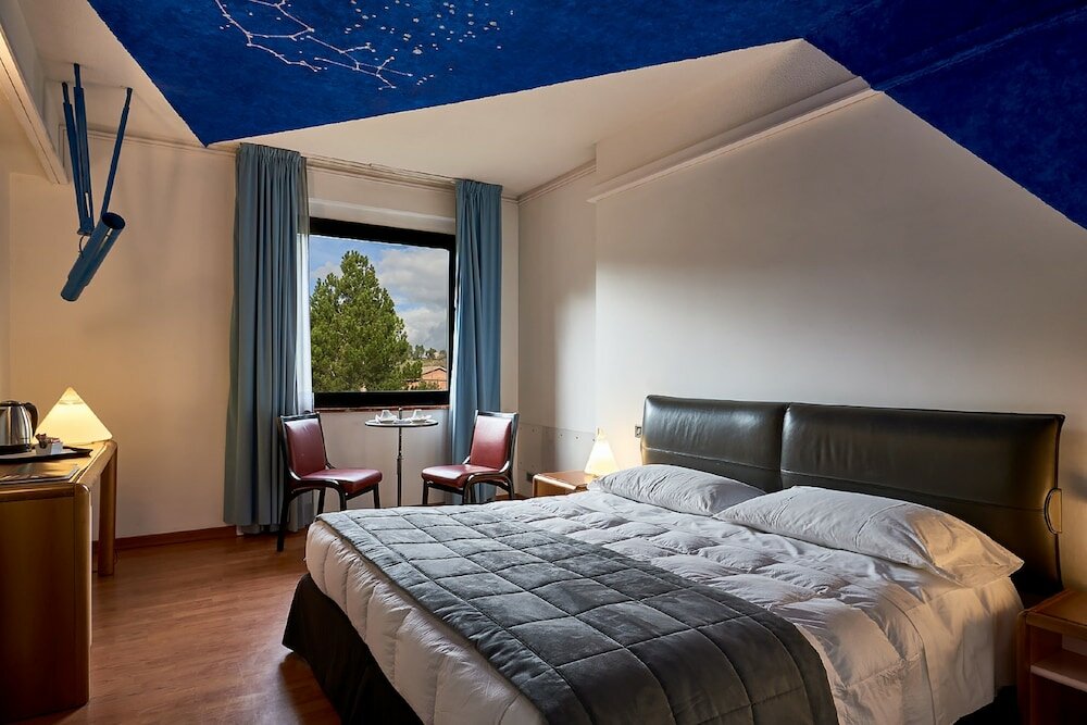 Фото Albornoz Palace Hotel Spoleto