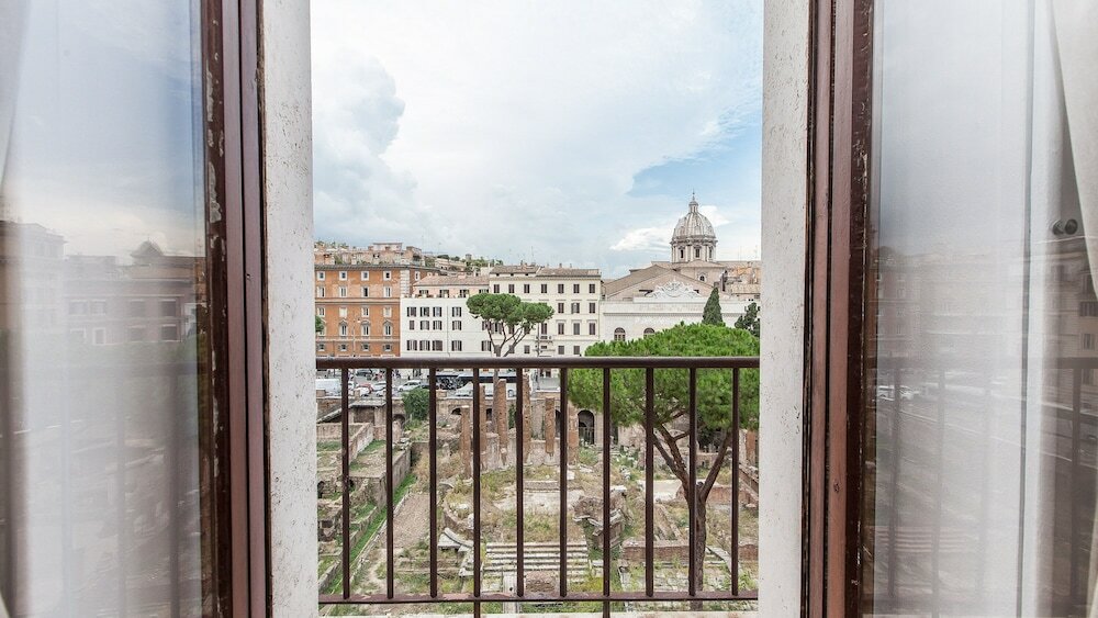Фото Rental in Rome Ancient Rome View