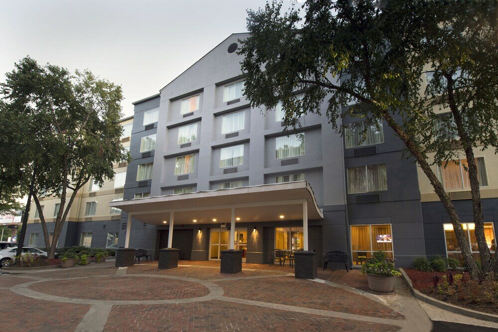 Фото Fairfield Inn & Suites by Marriott Atlanta Buckhead