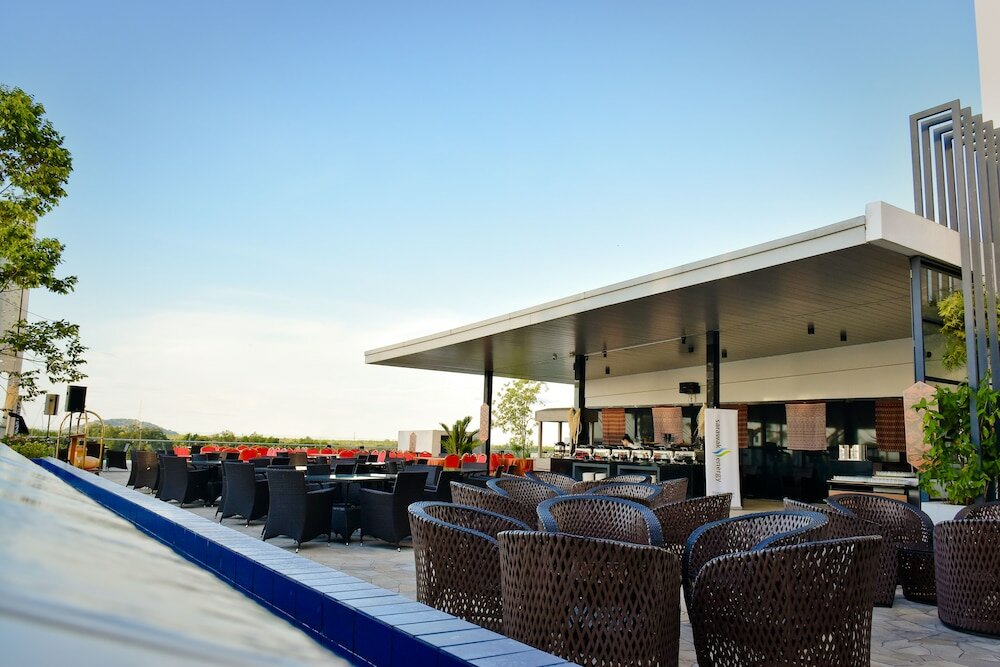 Фото Ucsi Hotel Kuching