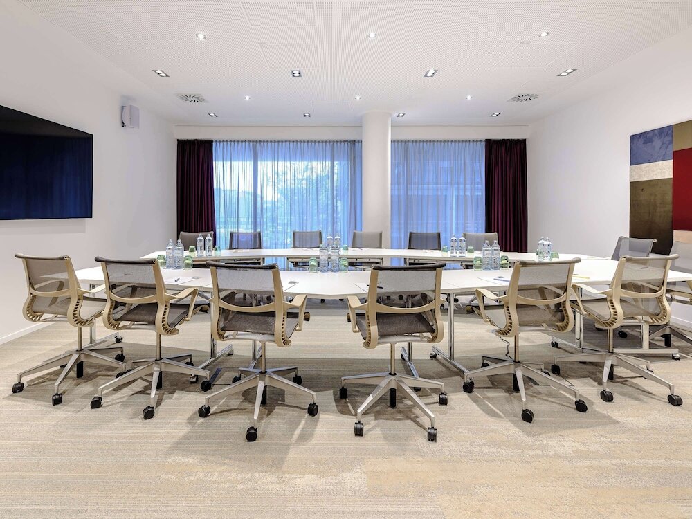 Фото Novotel Wien Hauptbahnhof