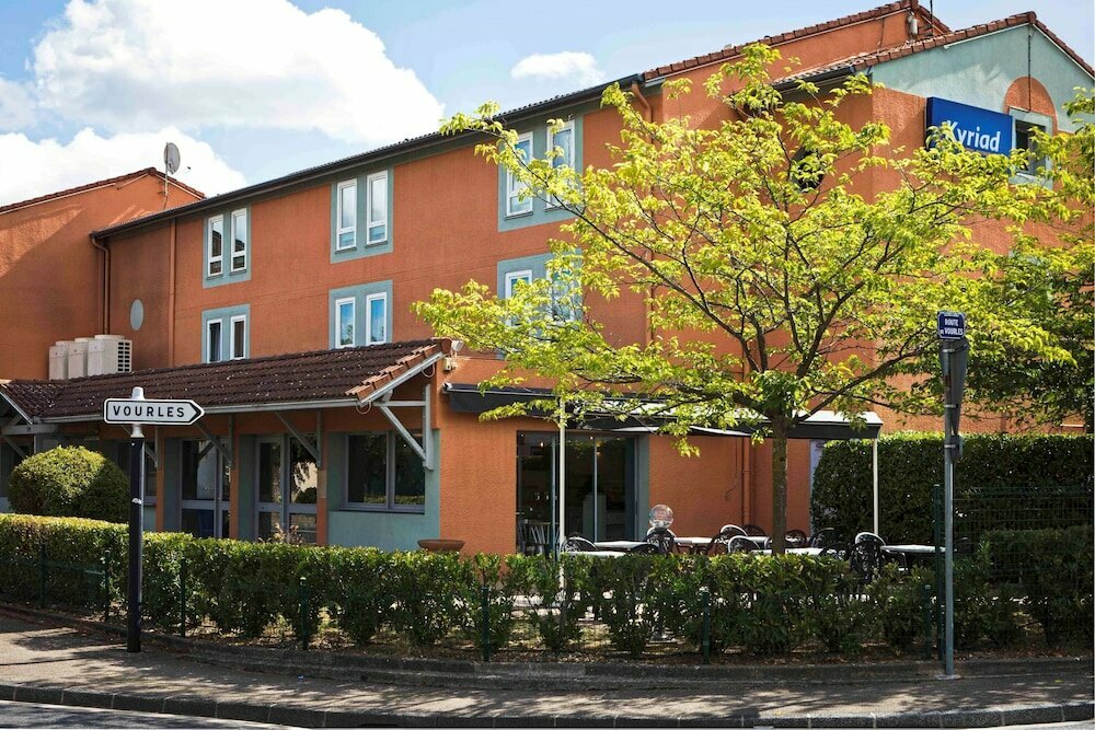 Hotel Kyriad Lyon Sud Saint Genis Laval, Metropolis of Lyon, photo