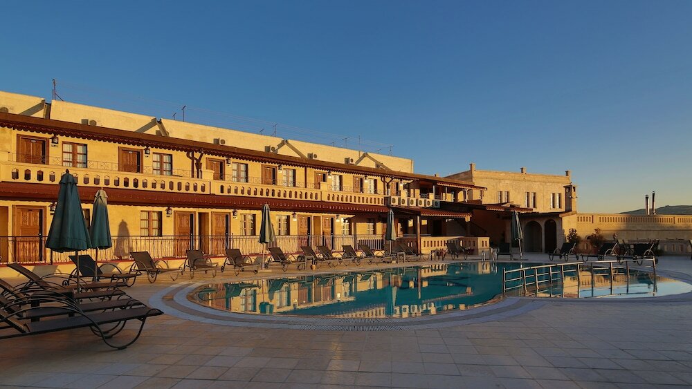 Фото Burcu Kaya Hotel