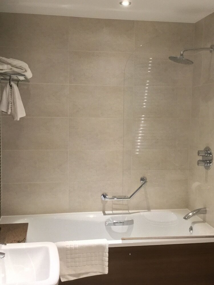 Фото The Boleyn Hotel