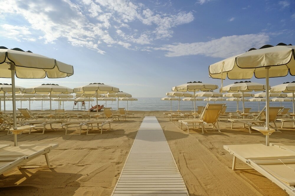 Фото Diana Grand Hotel