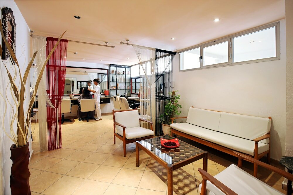 Фото Anezi Tower Hotel