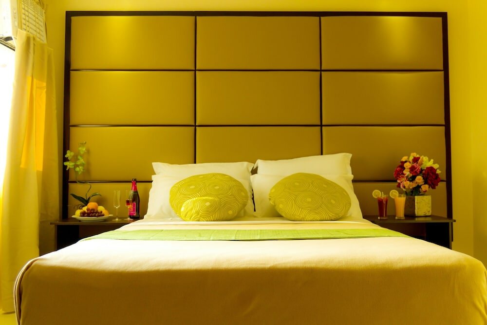 Фото Canberry Hotel