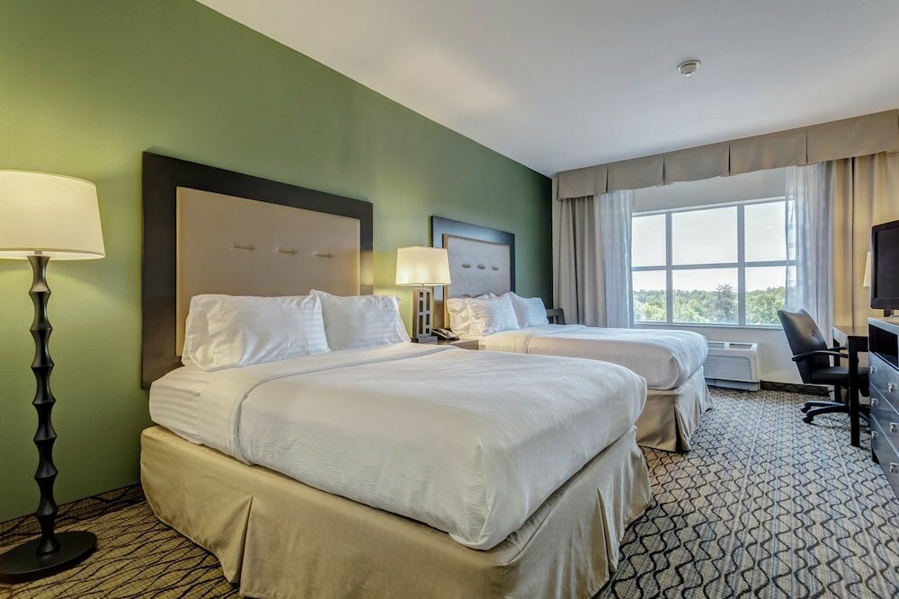 Фото Holiday Inn Poplar Bluff by Ihg