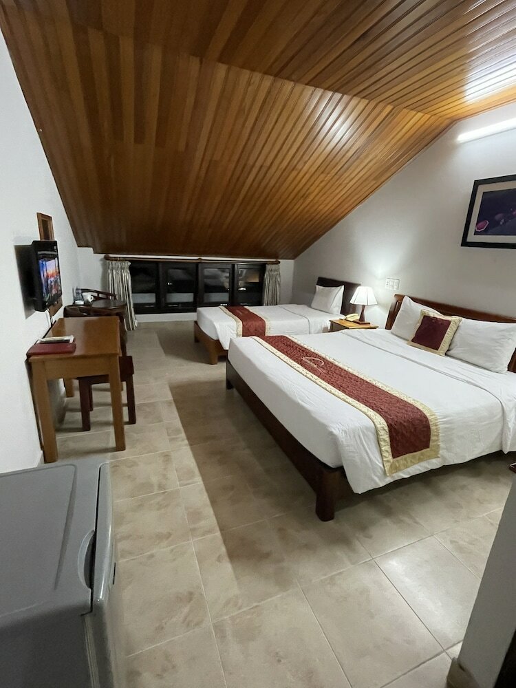 Фото Sunshine Hotel