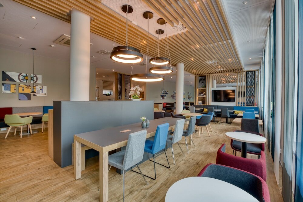 Фото Holiday Inn Express Fulda, an Ihg Hotel