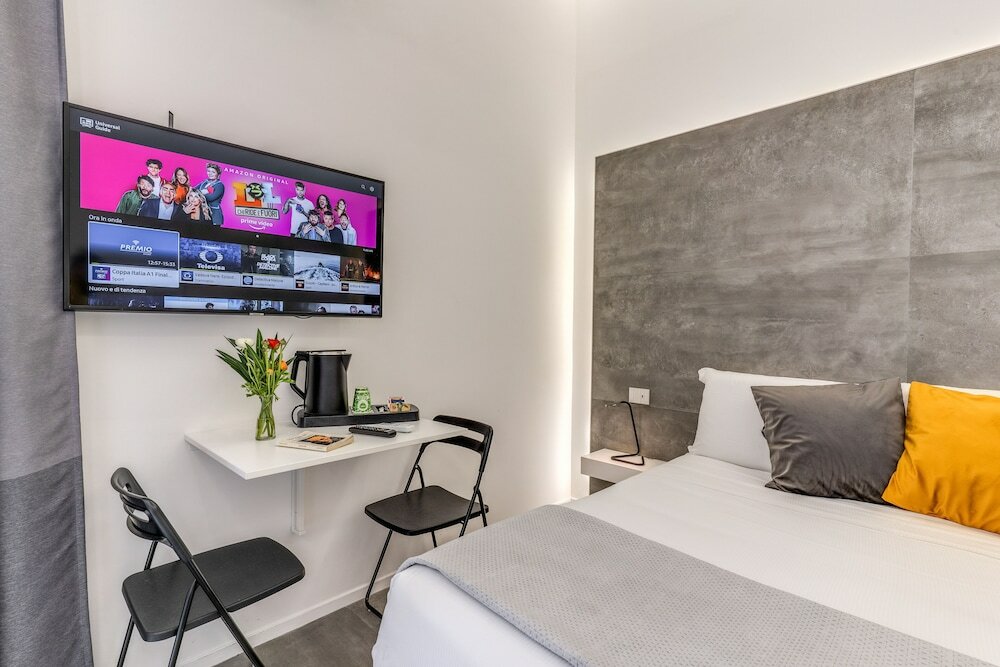 Фото Gallery Suite Naples