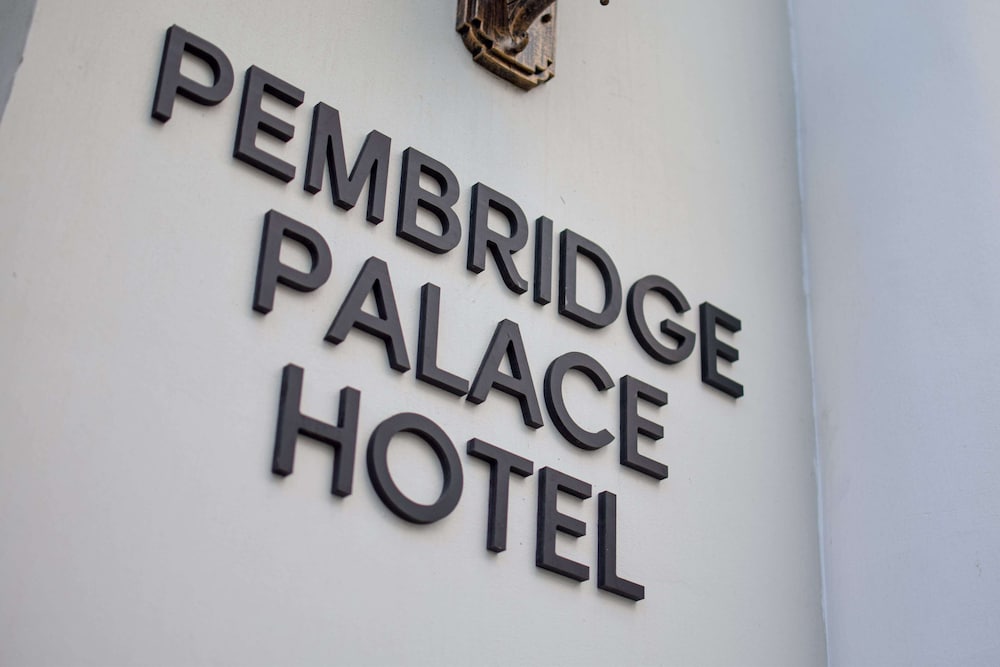 Фото Pembridge Palace Hotel