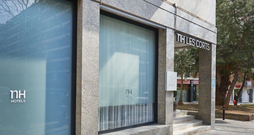 Фото Nh Barcelona Les Corts