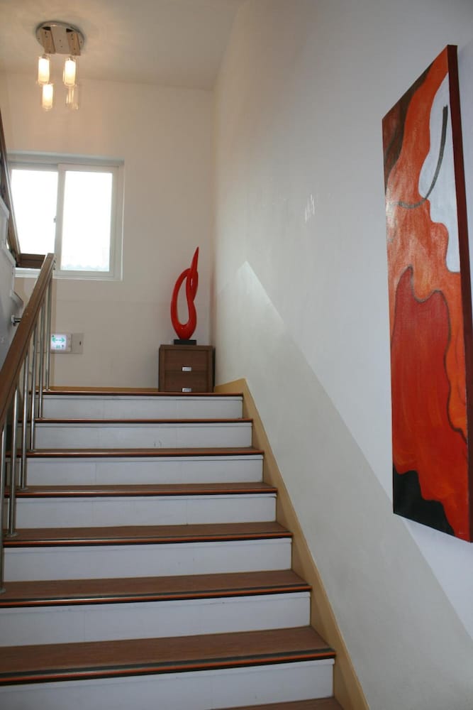 Фото Appletree Hotel