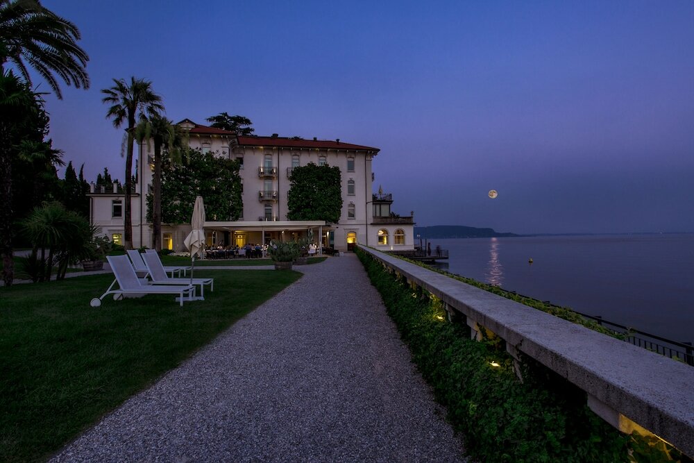 Фото Hotel Bella Riva