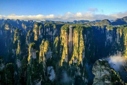 Гостиница Hotel California Zhangjiajie в Хунани