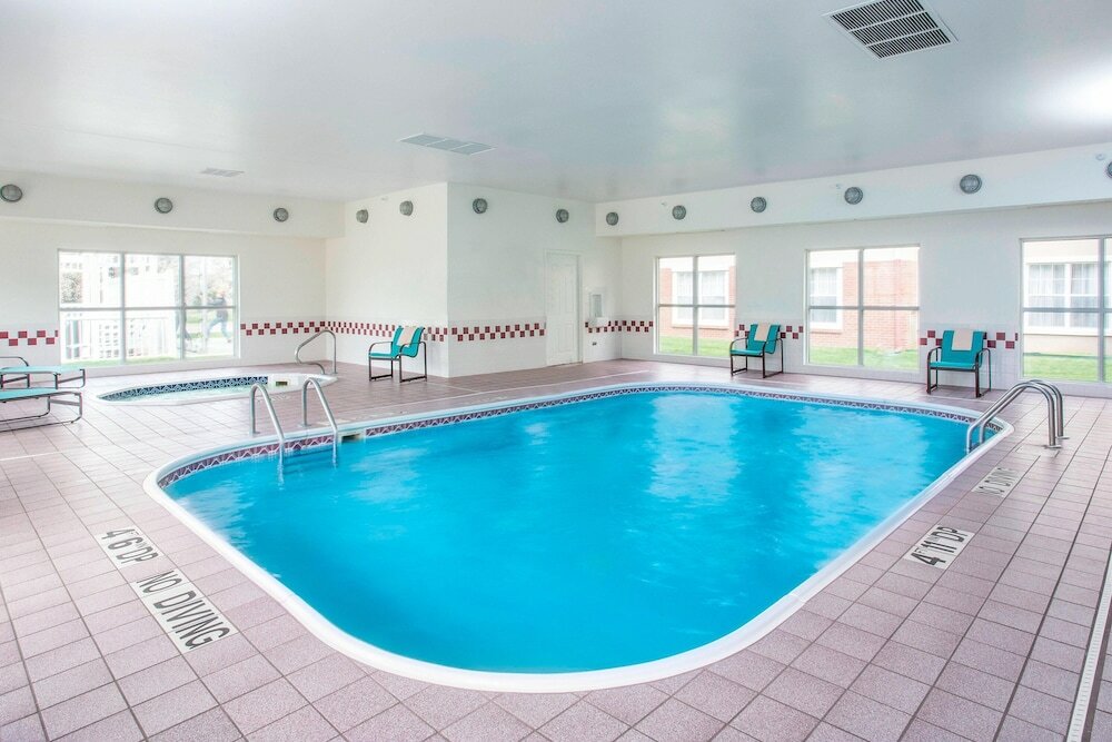 Фото Residence Inn by Marriott Topeka