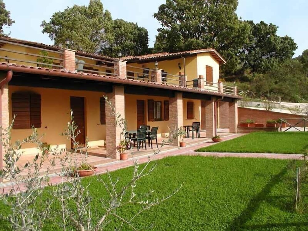 Фото Castello Cortevecchio