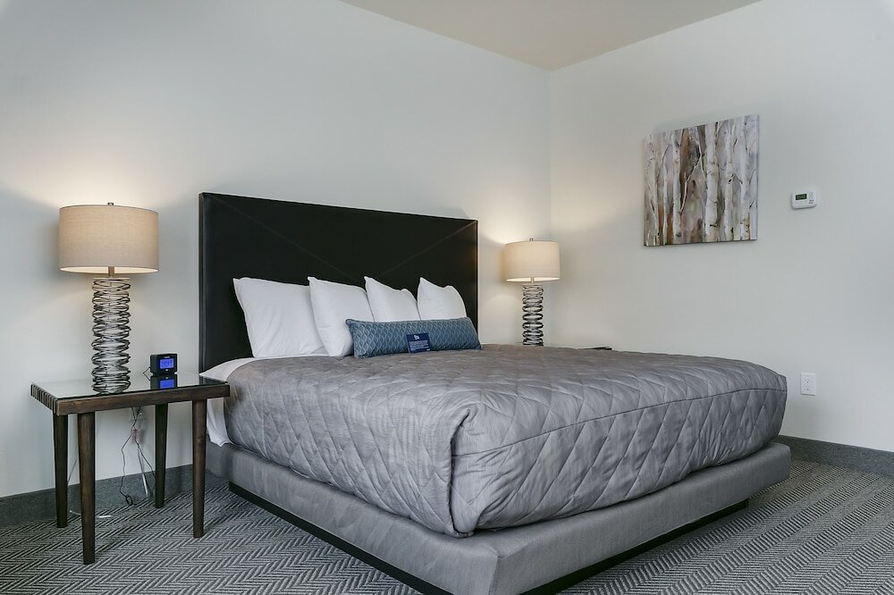 Фото Silver Creek Hotel