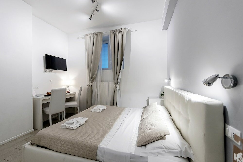 Фото Bella Roma Luxury Accomodation