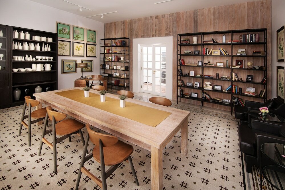 Фото Menumbing Heritage Hotel