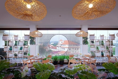 Внешний вид отеля Wimarion Hotel Semarang в Семаранге, фото 4