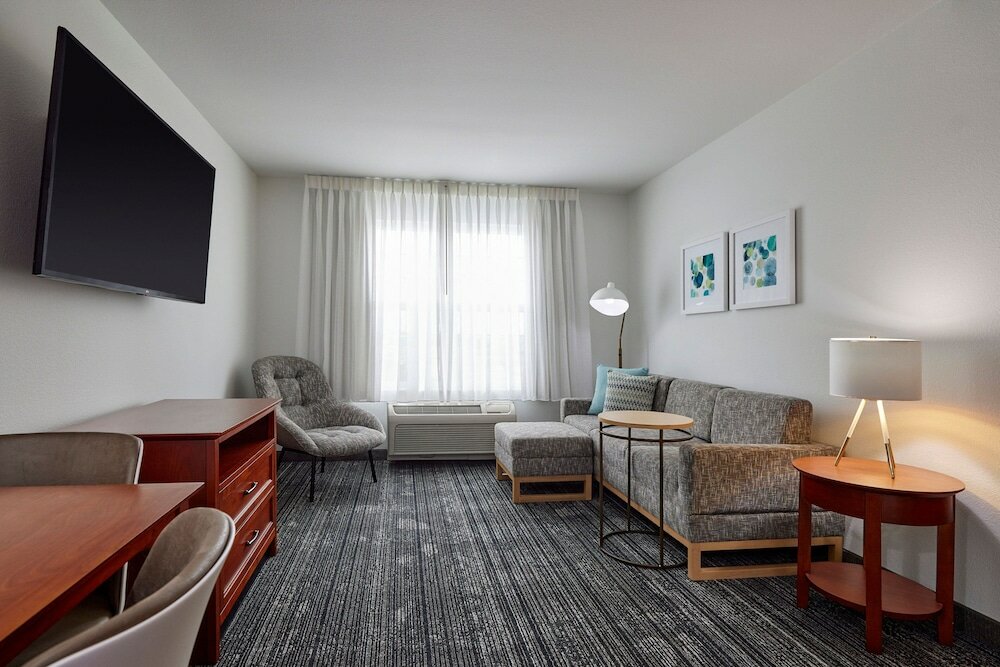 Фото TownePlace Suites by Marriott Medford