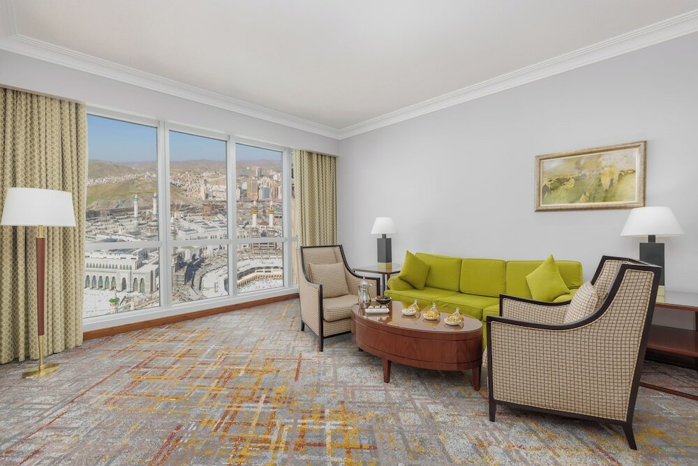 Фото Swissotel Al Maqam