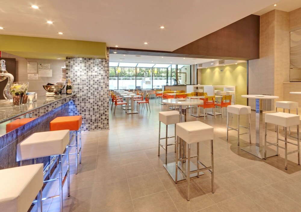 Фото Senator Barajas Hotel