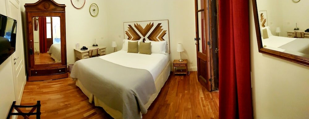 Фото L'Adresse Hotel Boutique