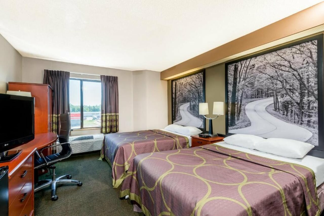 Фото Super 8 by Wyndham Jasper