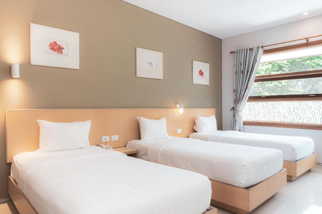 Фото Tibera Hotel Cibeunying