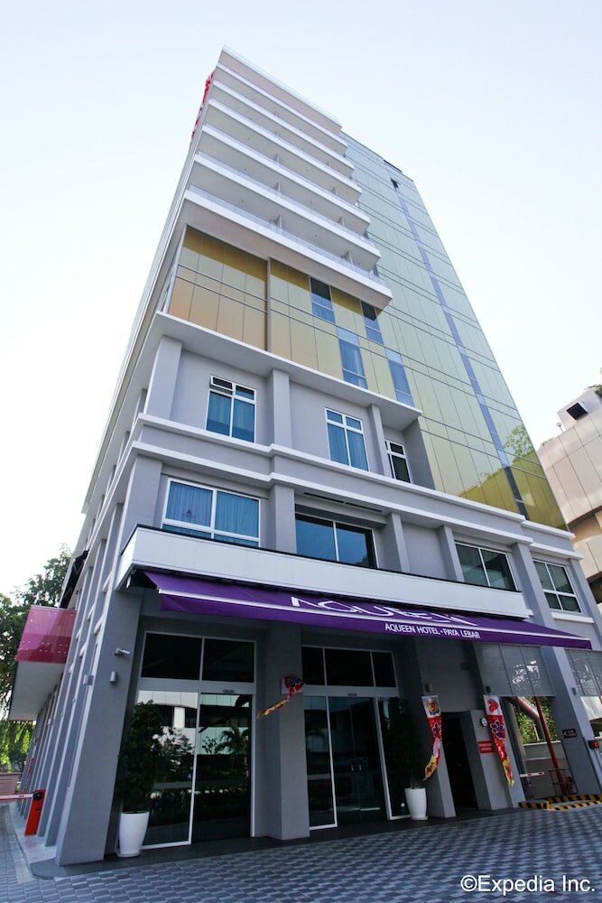 Фото Aqueen Hotel Paya Lebar