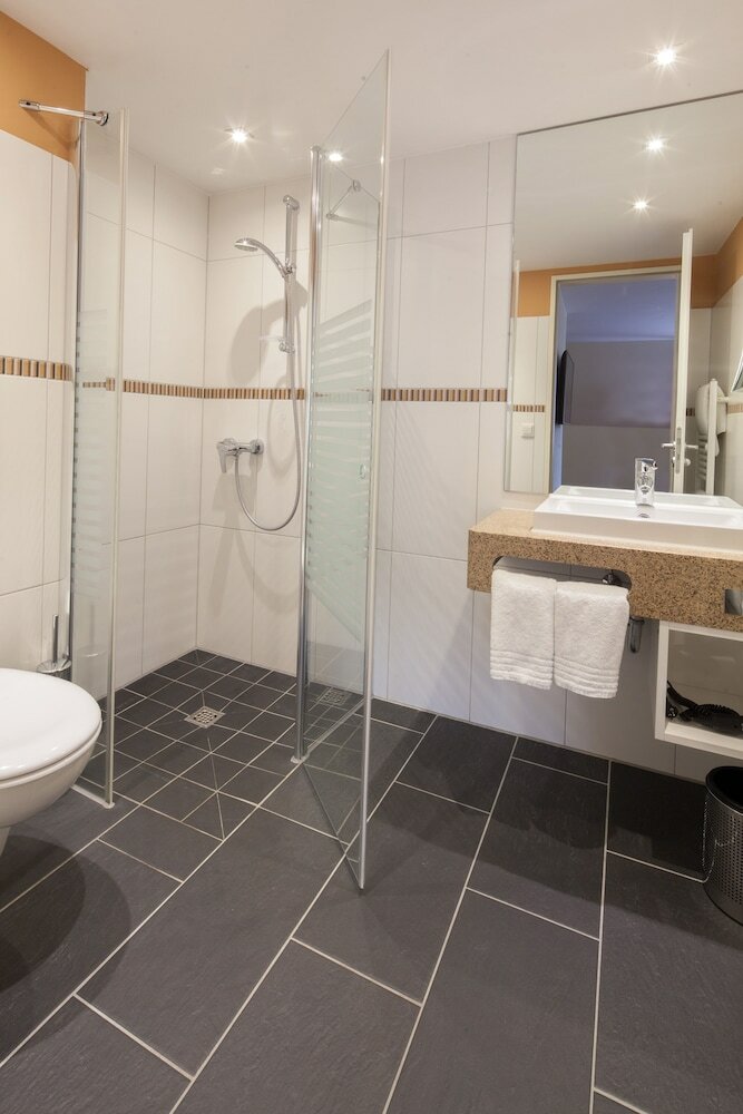 Фото 115343201885