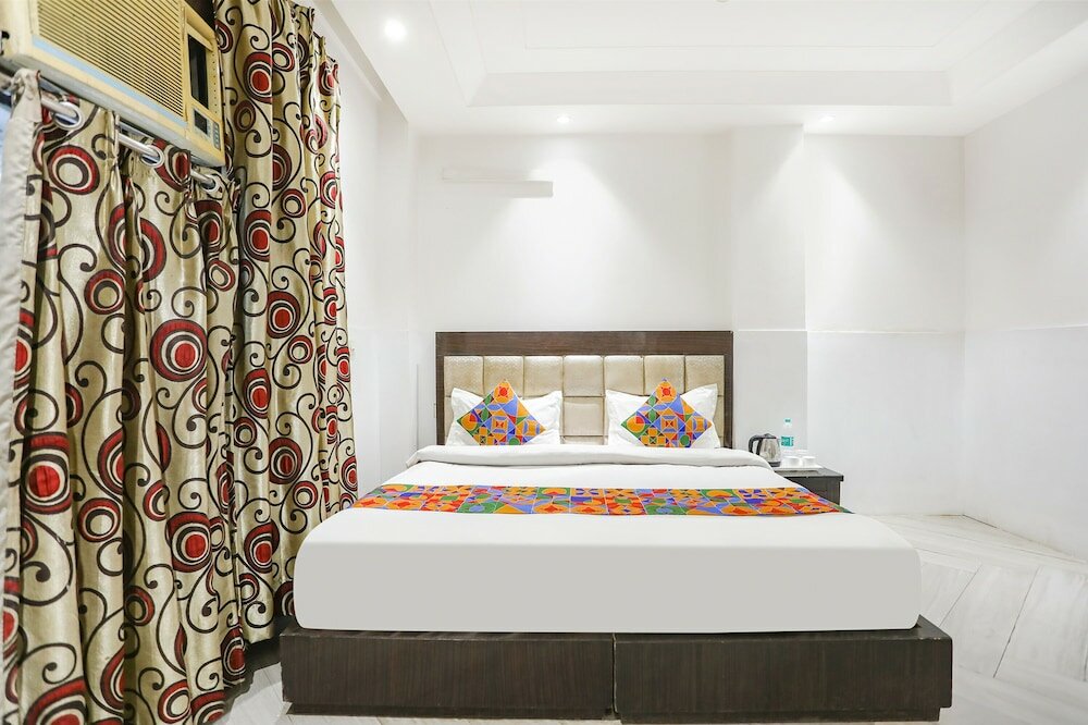 Фото Oyo 464 Hotel Lotus Palace