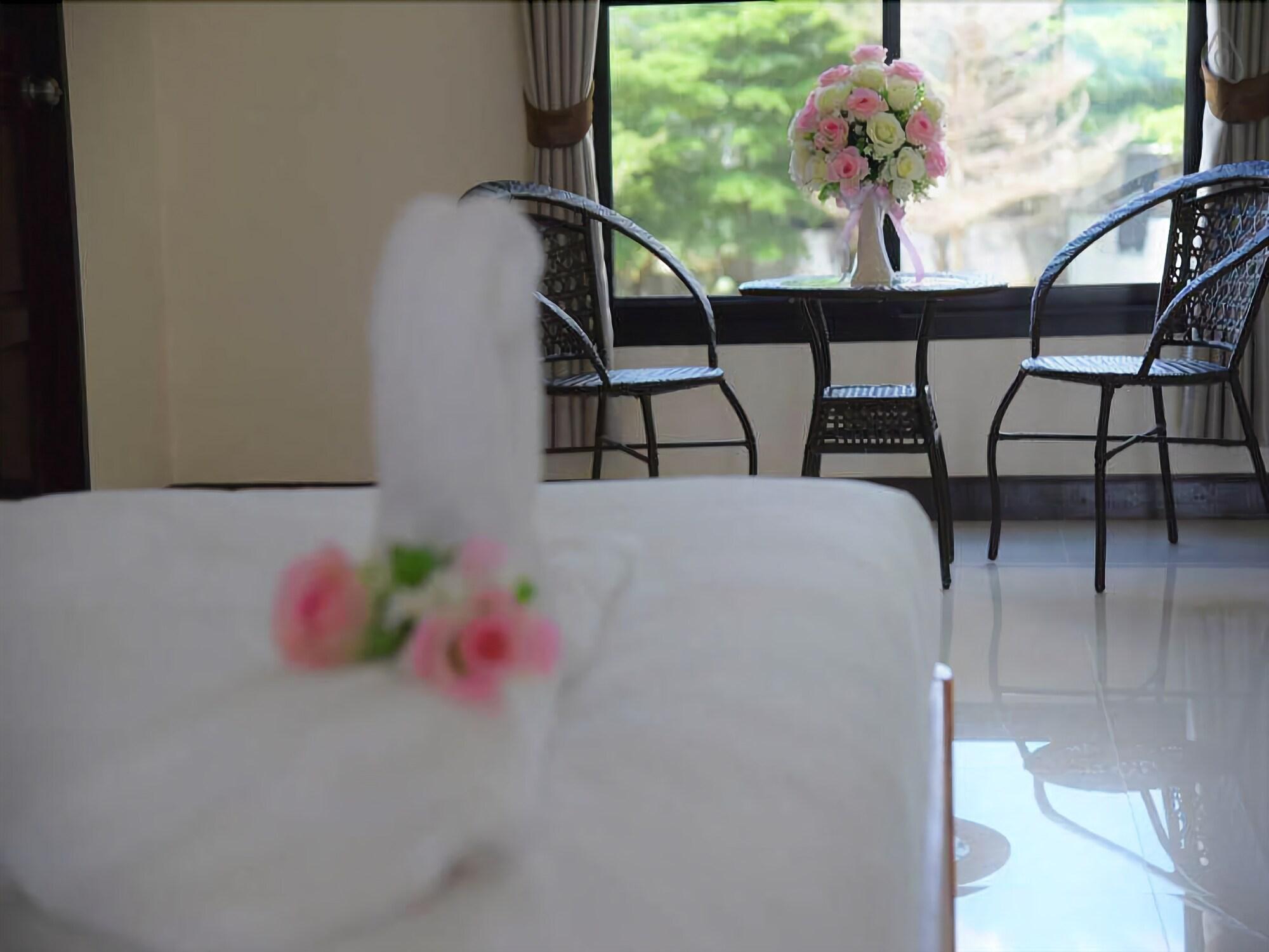 Фото Bh Place Apartment