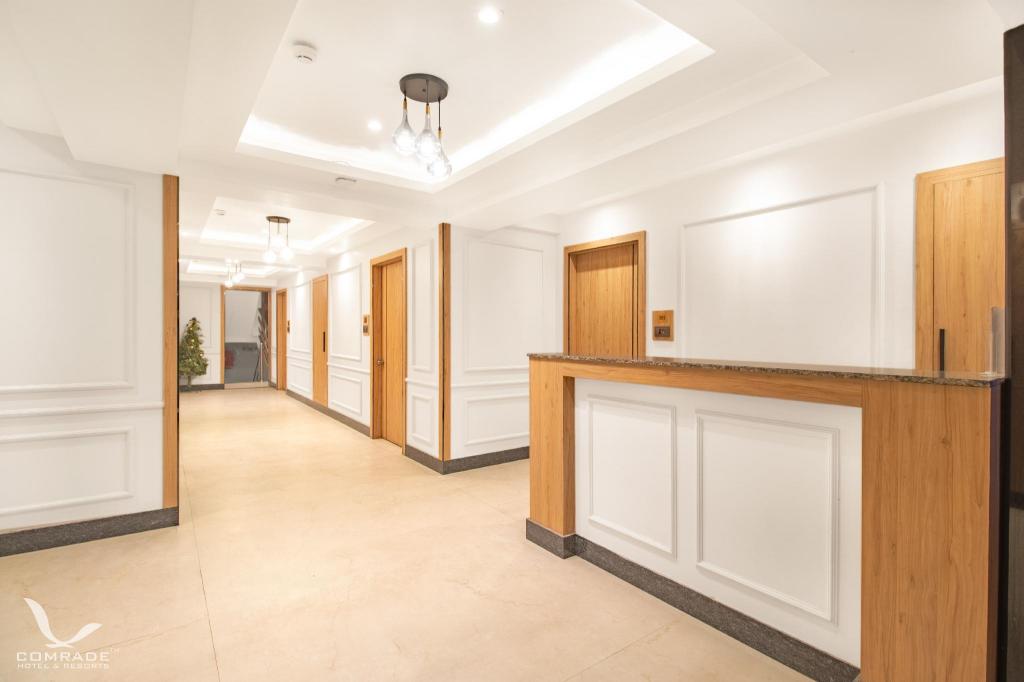 Фото Comrade Inn