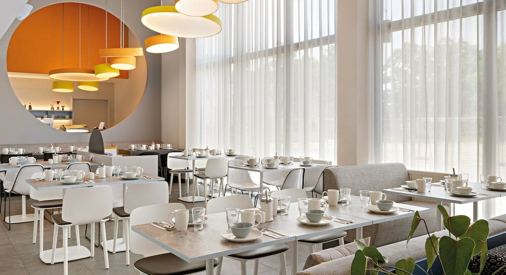 Фото Styles Hotel Nördlingen