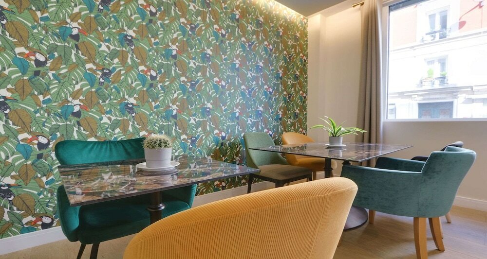 Фото Hotel Apolonia Paris Montmartre Sure Hotel Collection by BW