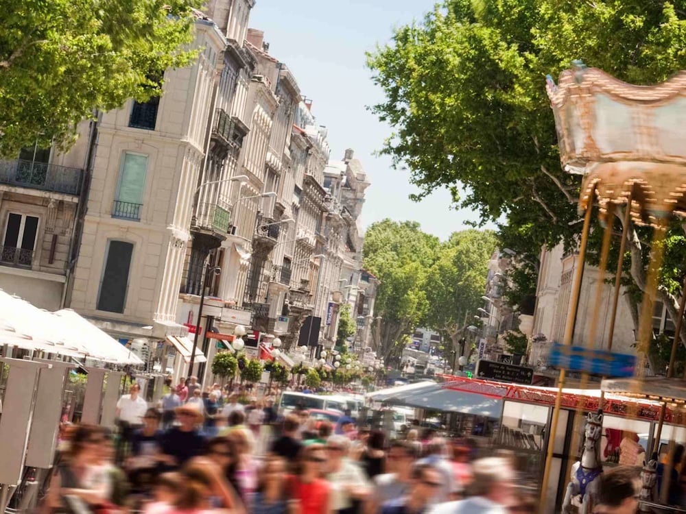 Фото Mercure Avignon Centre Palais des Papes Hotel