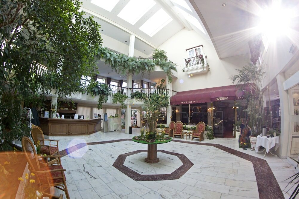 Фото Hotel Landgut Horn