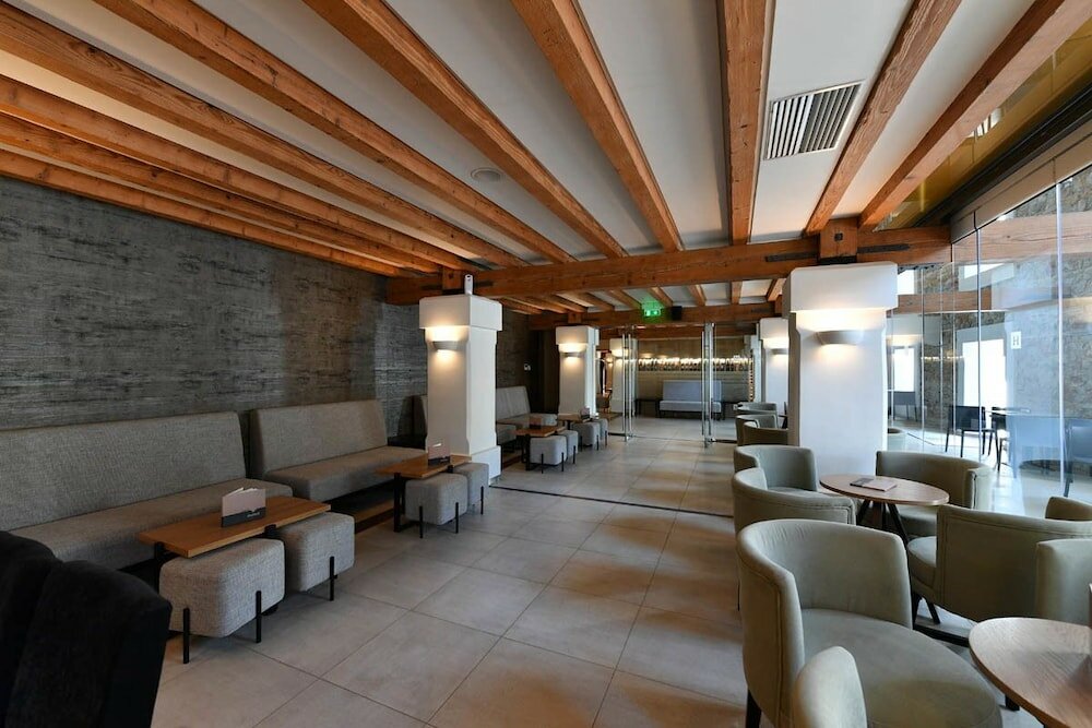 Фото Hydrama Grand Hotel