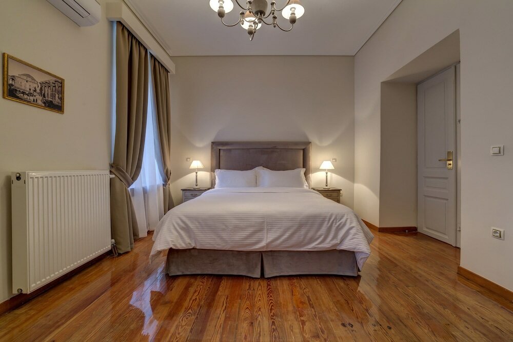 Фото Home & Poetry