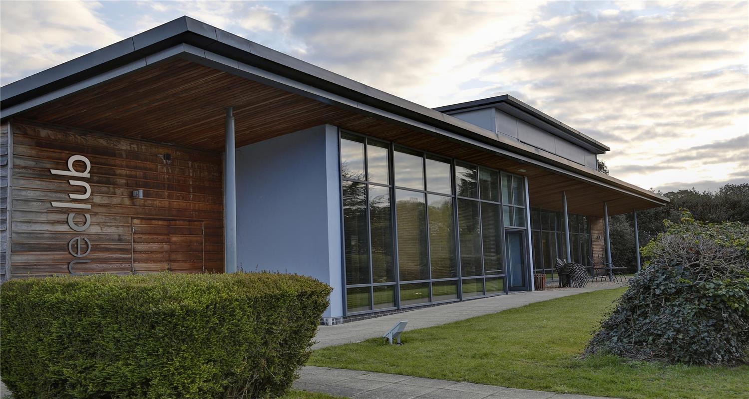 Фото Best Western Chilworth Manor Hotel