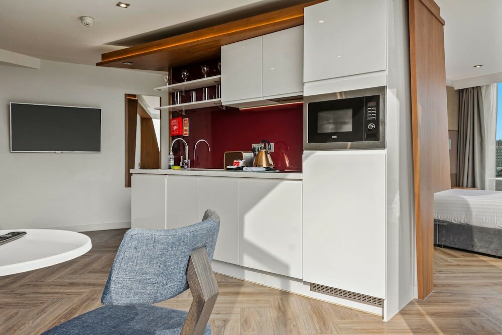 Фото Roomzzz London Stratford