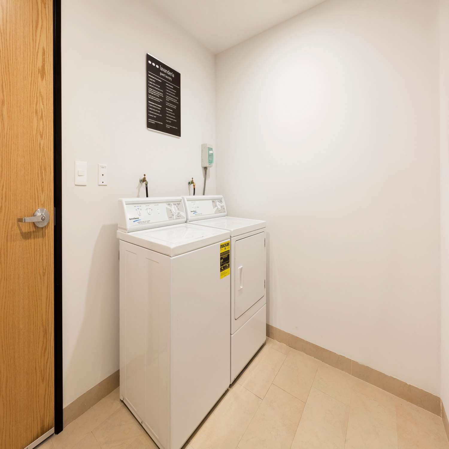 Фото Hampton Inn by Hilton Cancun Cumbres