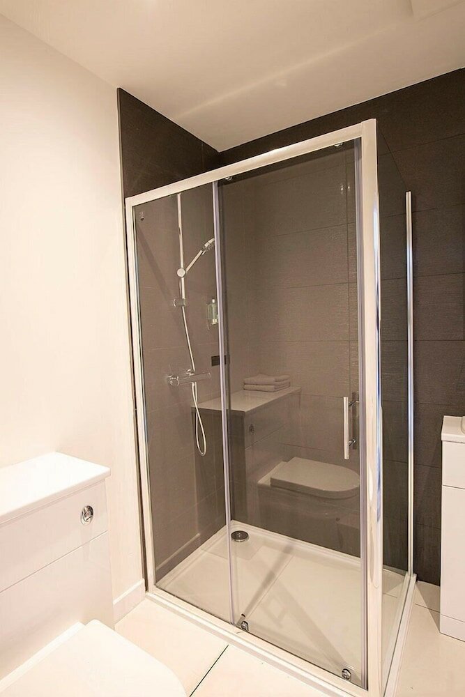 Фото Crown Court Hotel & Bar