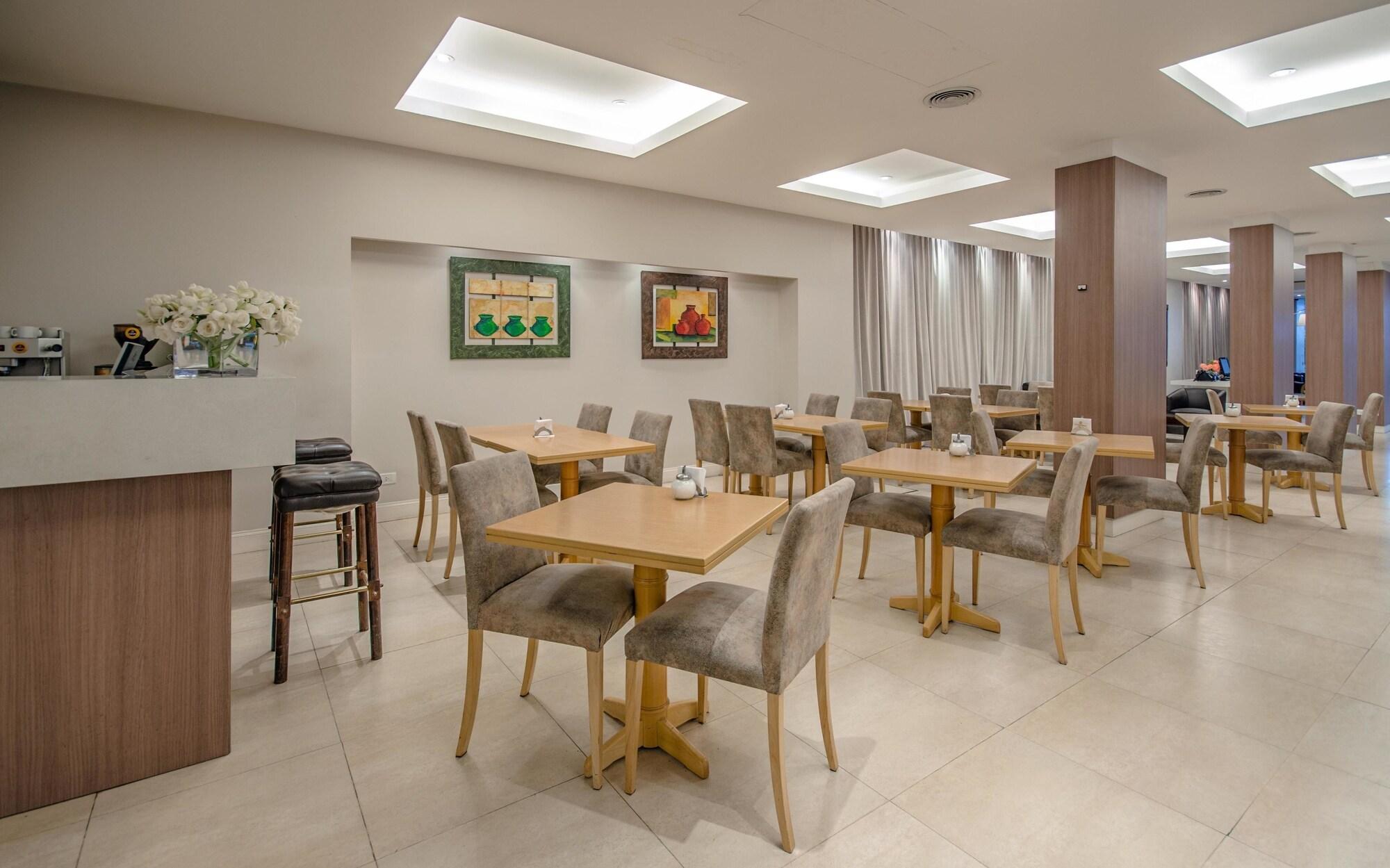 Фото Sennac Hotel